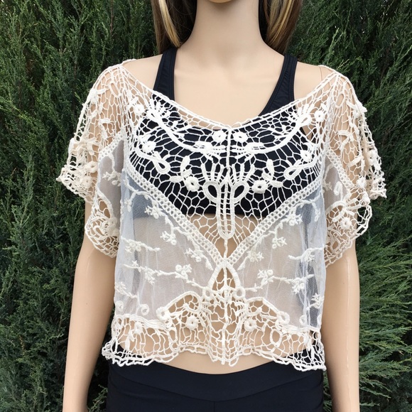 NEW LACE and MESH CROP TOP ~ last 1 - Picture 2 of 14
